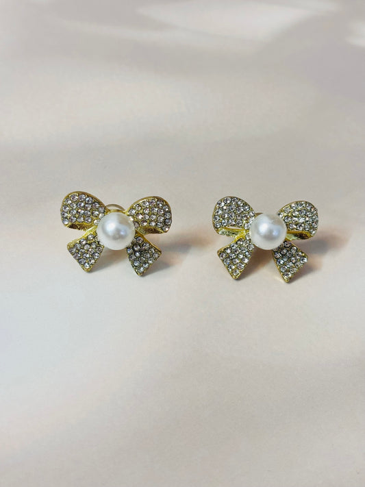 Bow earrings